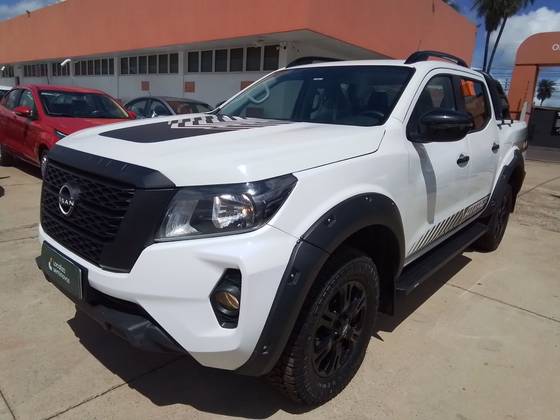 NISSAN FRONTIER 2.3 16V TURBO DIESEL ATTACK CD 4X4 AUTOMÁTICO